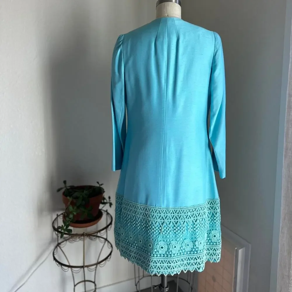 Alfred Werber Women’s Medium Aqua Mod Dress Coat Set Crochet Trim Mini